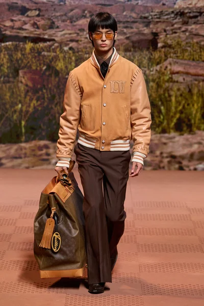 Look 36